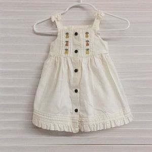 Girls dress.
